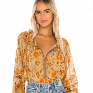 EUC Spell & the Gypsy Seashell Sand Blouse Small